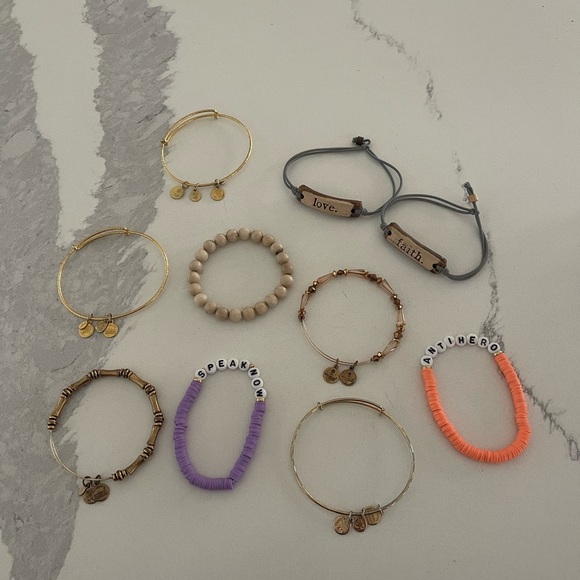 Alex and Ani, Mud Love, and Taylor Swift Bracelets lot of 10 - Picture 1 of 6